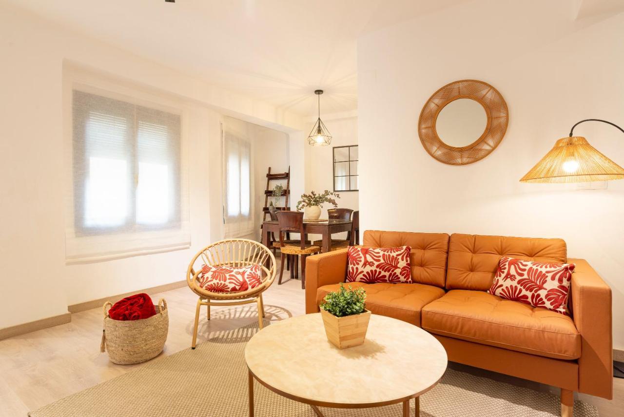 מאלגה Ginachero & City Center By Ele Apartments מראה חיצוני תמונה